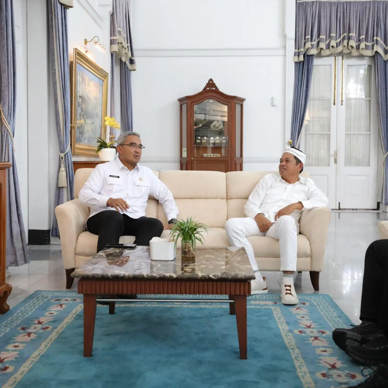 Wali Kota Muhammad Farhan Puji Gaya Kepemimpinan Gubernur Jawa Barat dalam Perkuat Koordinasi
