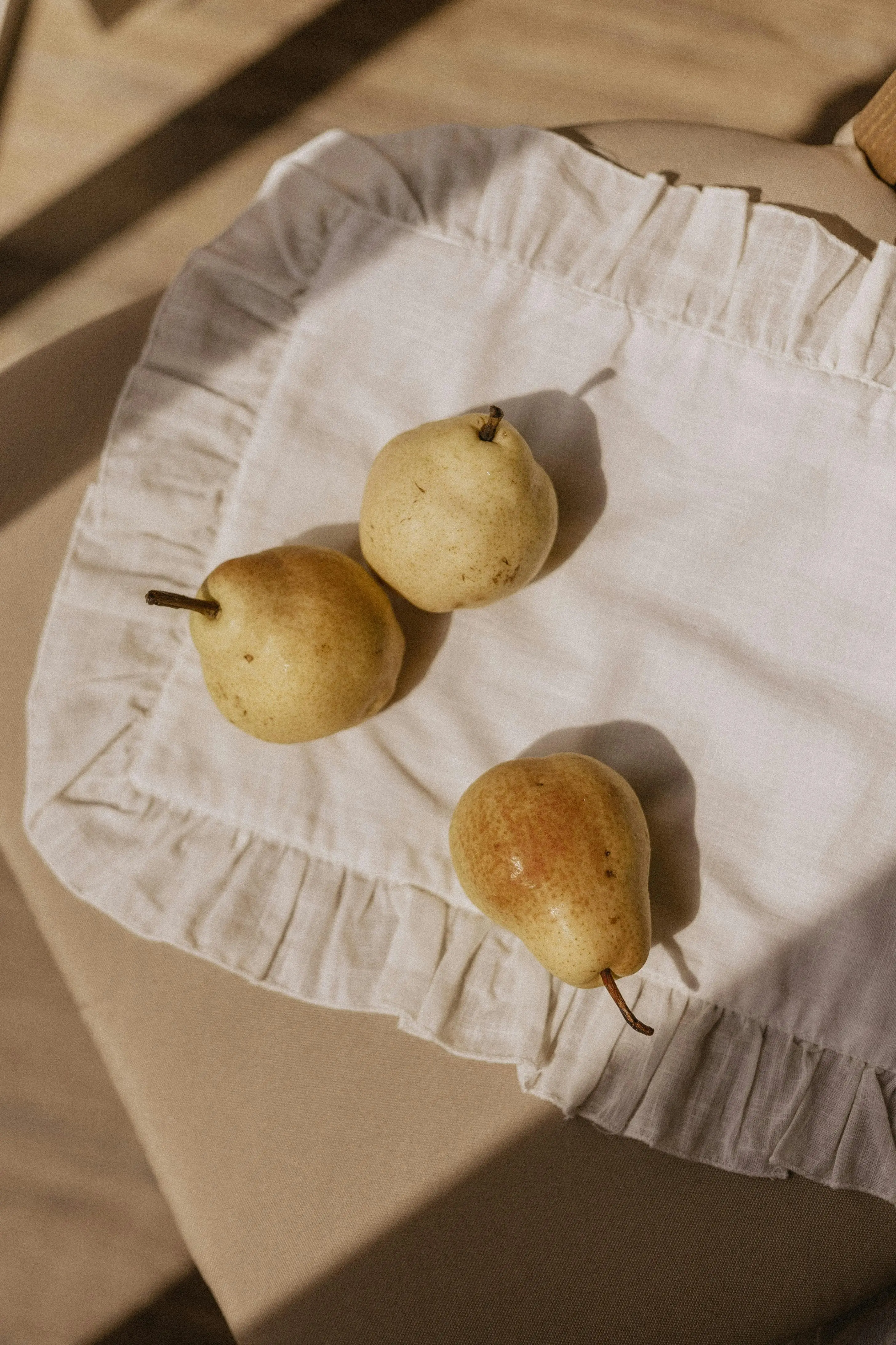 Buah Pir dan Diet Rendah Gluten: Solusi Nutrisi Alami untuk Pencernaan Sensitif