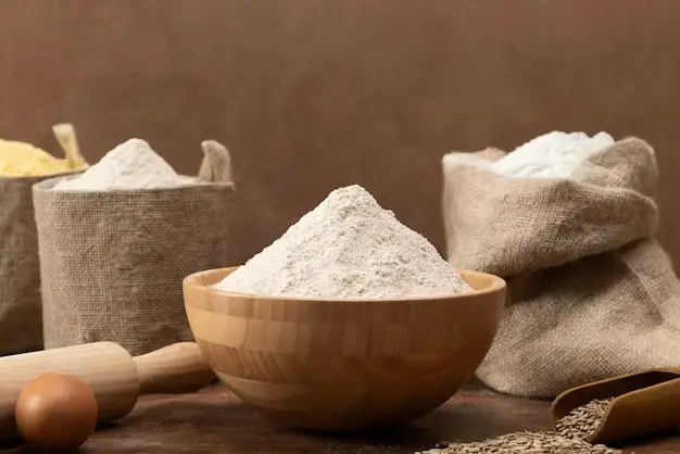 Mengapa Banyak Makanan Menggunakan Tepung Tapioka? Menilik Keunggulan di Balik Butiran Putihnya