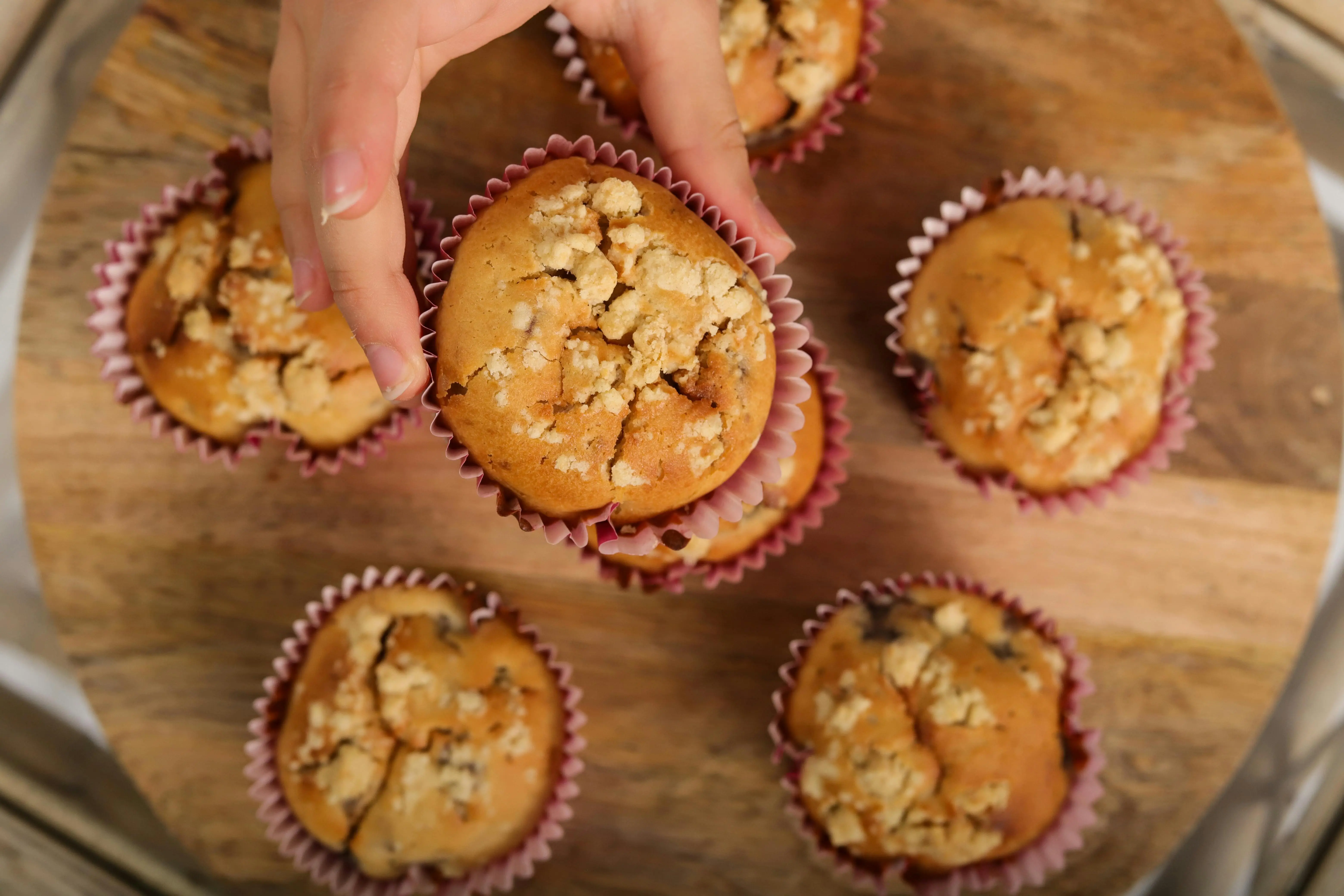 Kreasi Roti dan Muffin dengan Kacang Mede: Mengubah Camilan Sederhana Menjadi Hidangan Mewah