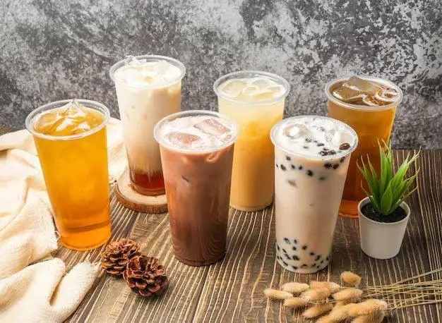 Efek Buruk Minuman Kekinian terhadap Ginjal: Bahaya Tersembunyi di Balik Gula Berlebih
