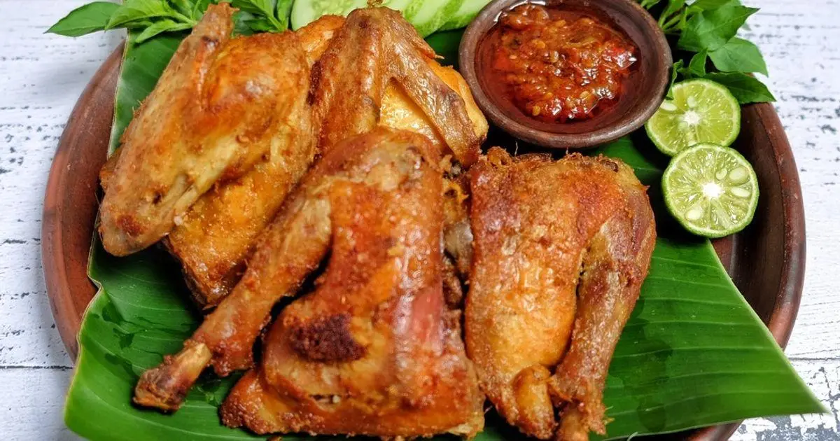 Resep Ayam Goreng Kalasan yang Empuk: Rahasia Rasa Manis Gurih Meresap ke Tulang