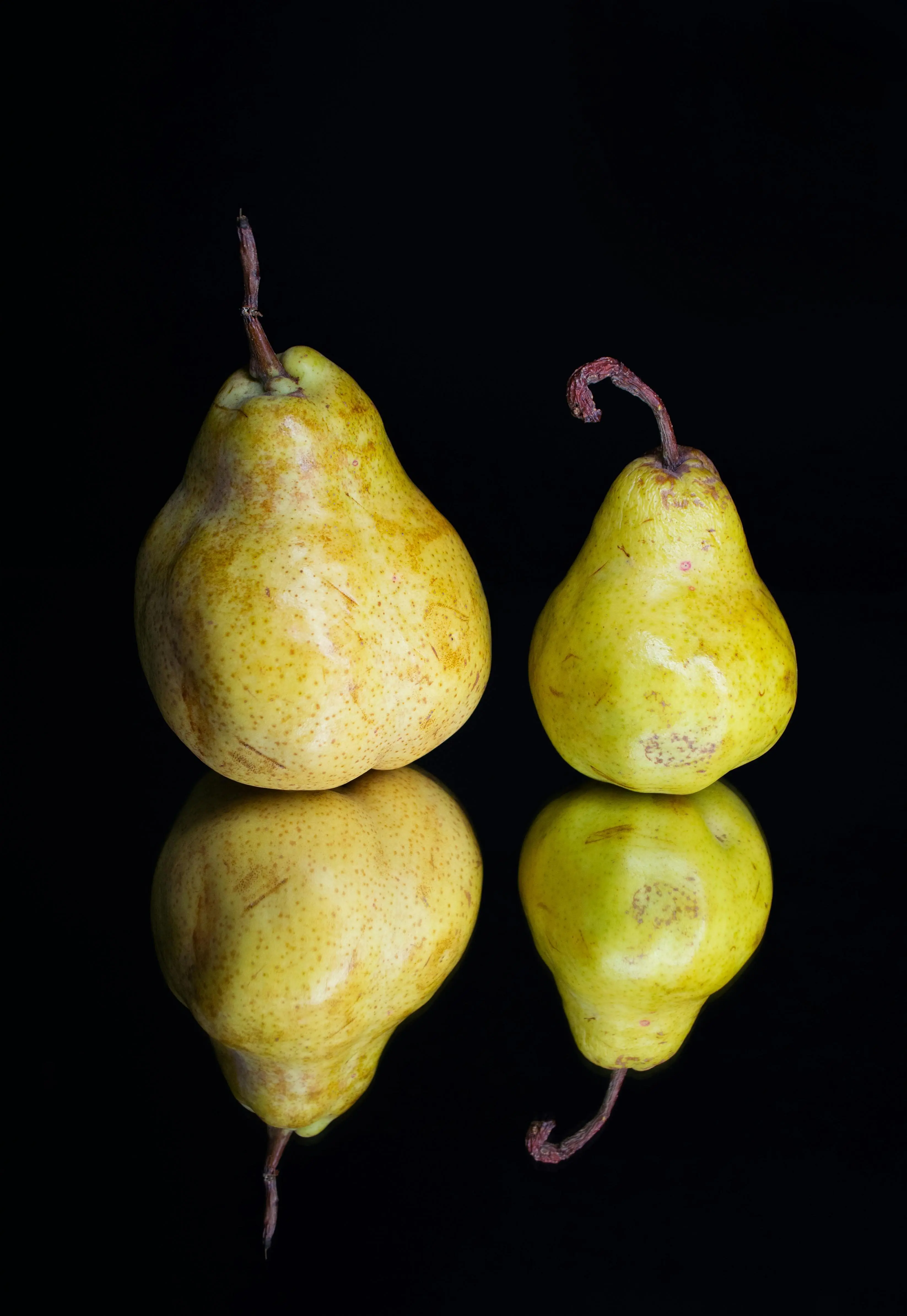 Nutrisi Penting Masa Kehamilan: Mengapa Buah Pir Wajib Masuk Daftar Menu Ibu Hamil?