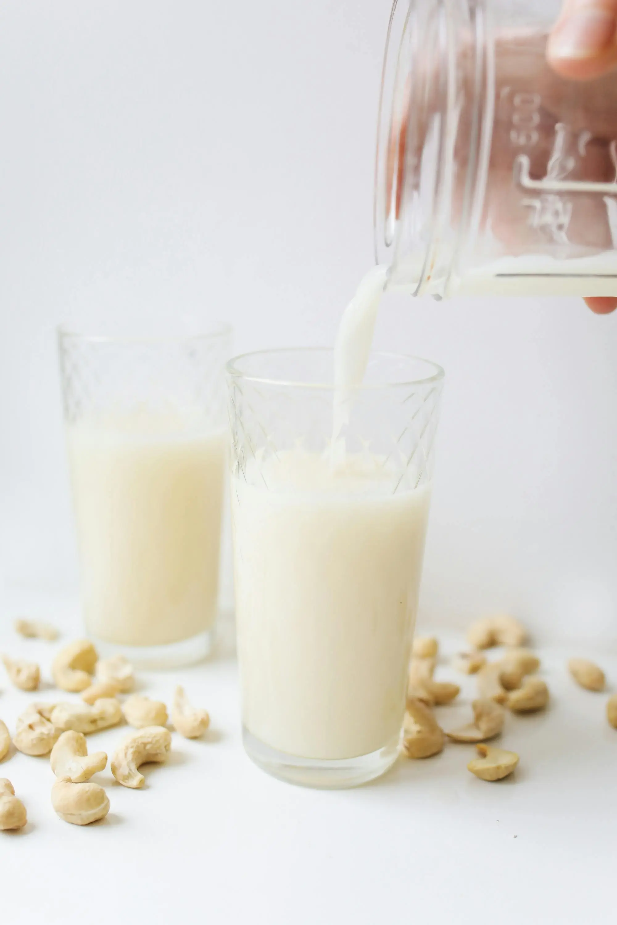 Resep Smoothie Kacang Mede: Rahasia Tekstur Creamy dan Booster Energi Seharian