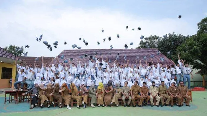 10 Lagu Perpisahan Sekolah yang Wajib Ada di Momen Kelulusan SD, SMP, dan SMA