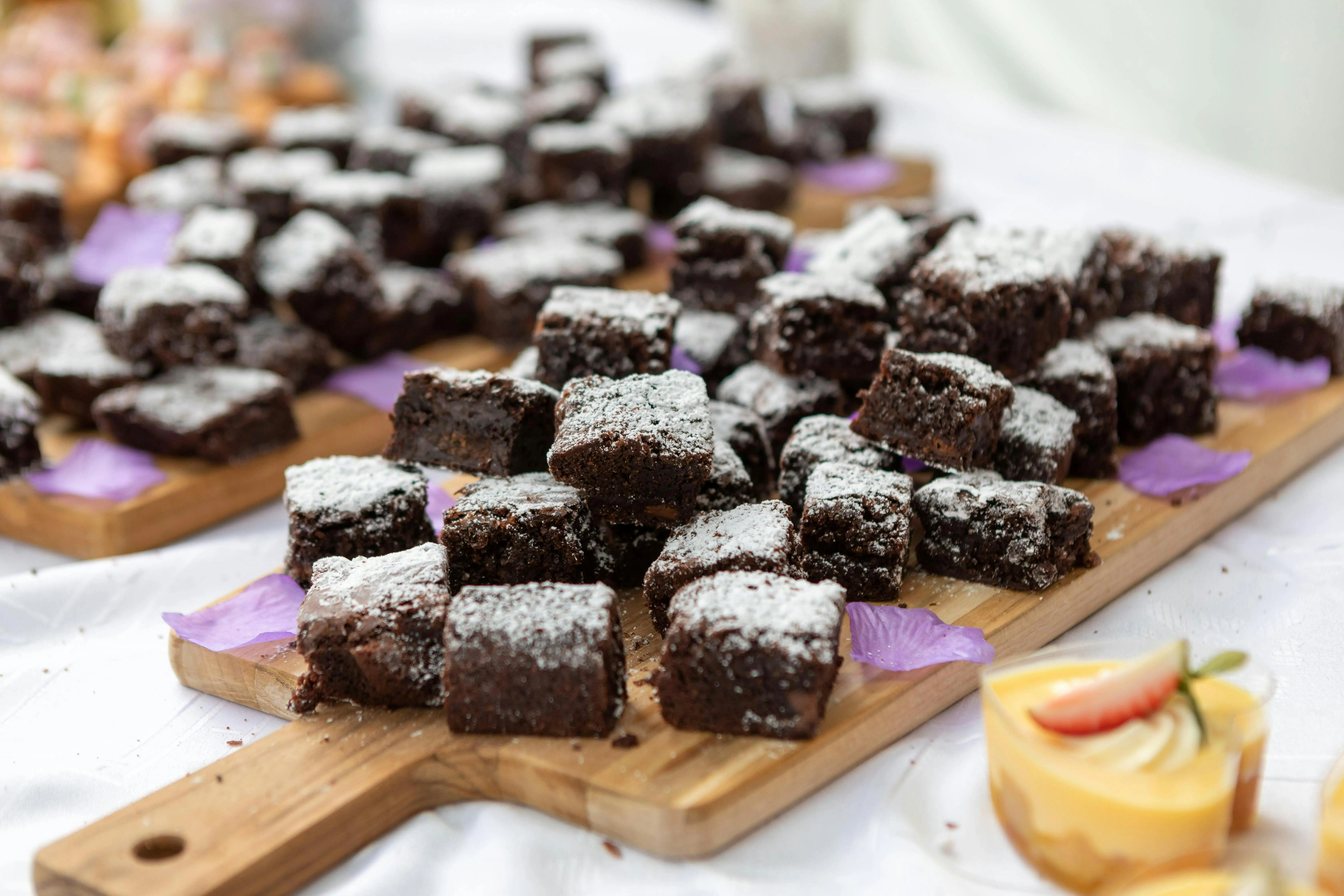 Rahasia Brownie Sempurna: Mengapa Garam Justru Membuat Cokelat Terasa Lebih Manis?