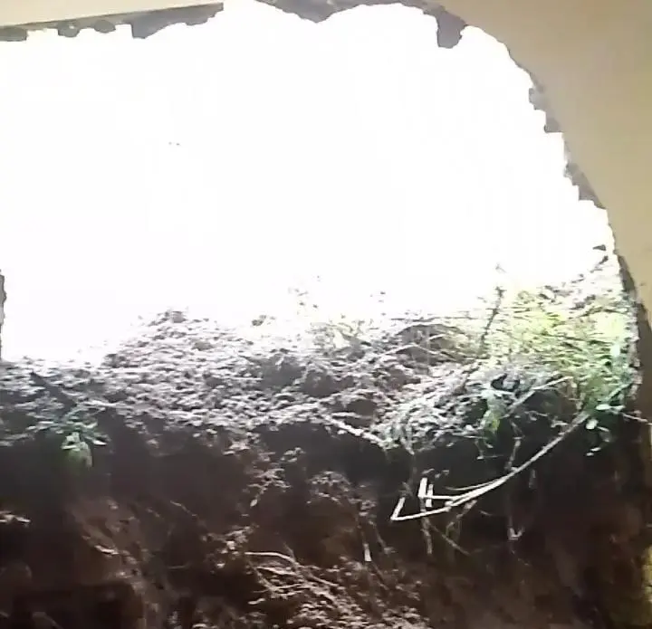 Kronologi Longsor Pangalengan: Tebing 15 Meter Jebol Tembok Dapur Warga