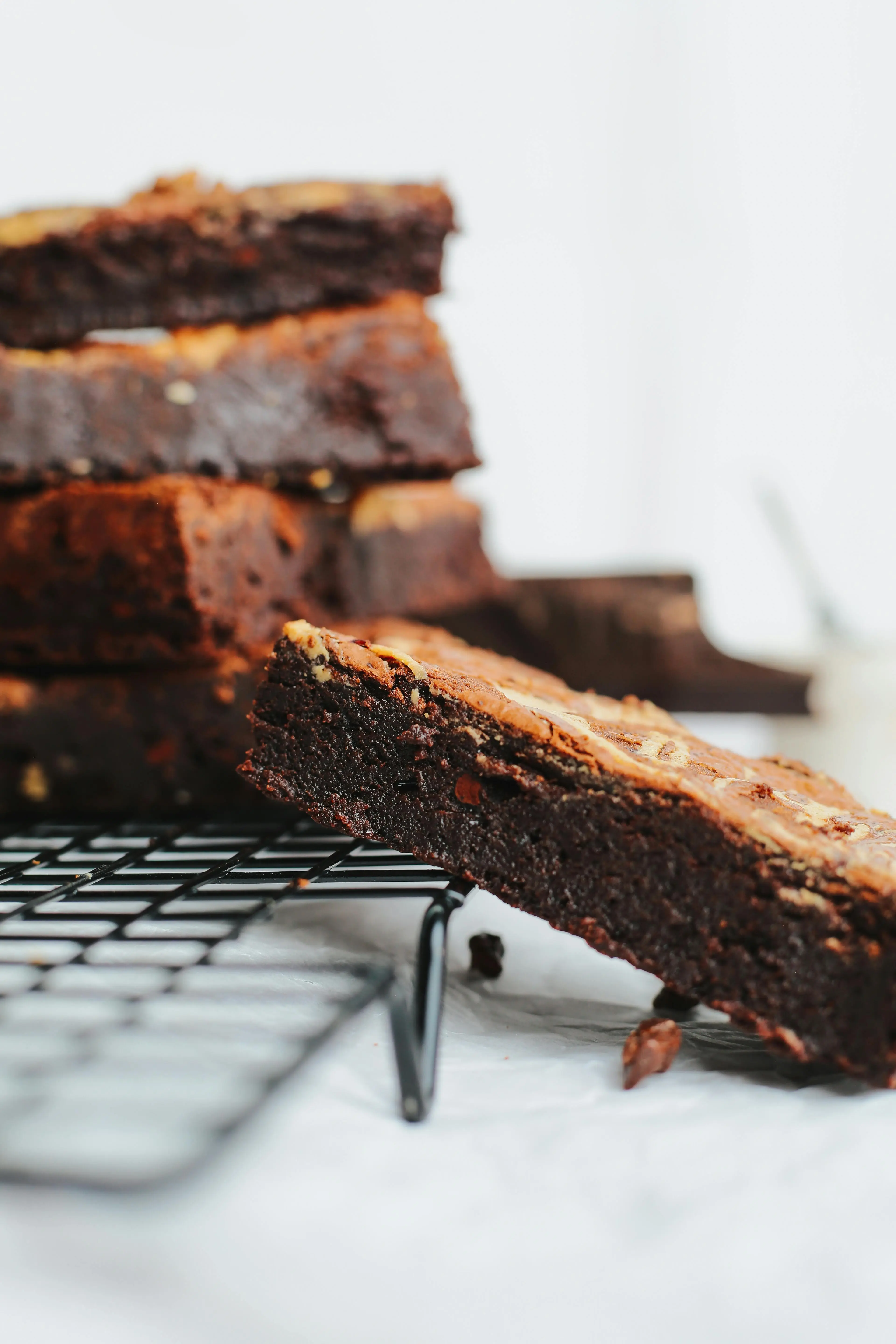 Rahasia Brownie Sempurna: Menilik Efek Emulsifikasi Telur pada Tekstur Adonan