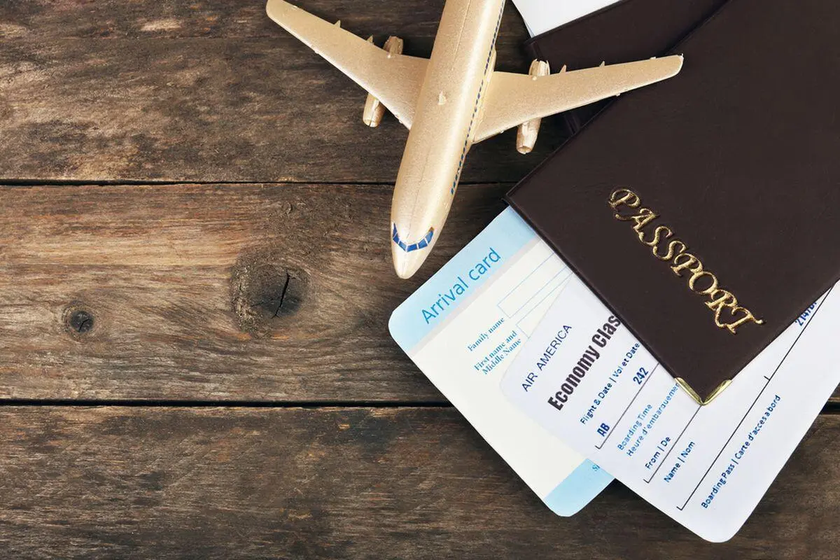 Dampak Rupiah Terhadap Harga Tiket Pesawat Luar Negeri, Kapan Waktu Tepat Booking?