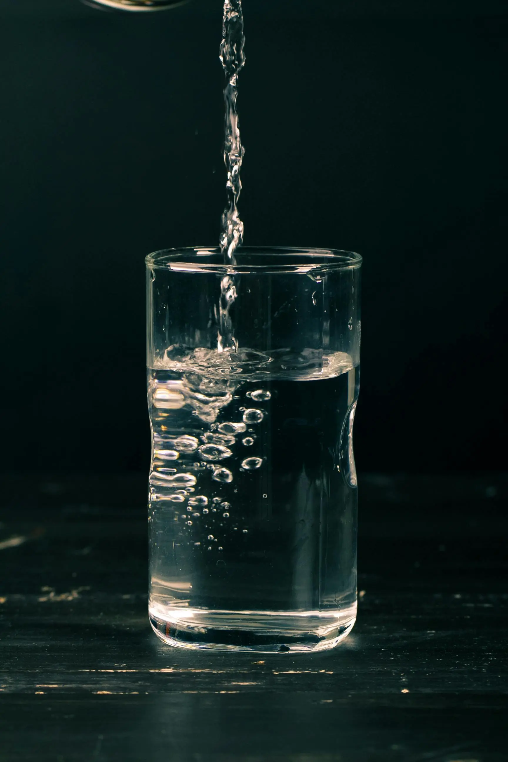 Suhu Air Minum Terbaik Menurut Sains: Rahasia Hidrasi Maksimal dari Mayo Clinic