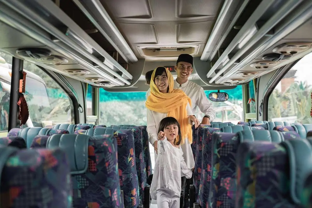 Panduan Lengkap Memilih Kursi Bus Agar Tidak Mabuk Perjalanan Selama Mudik