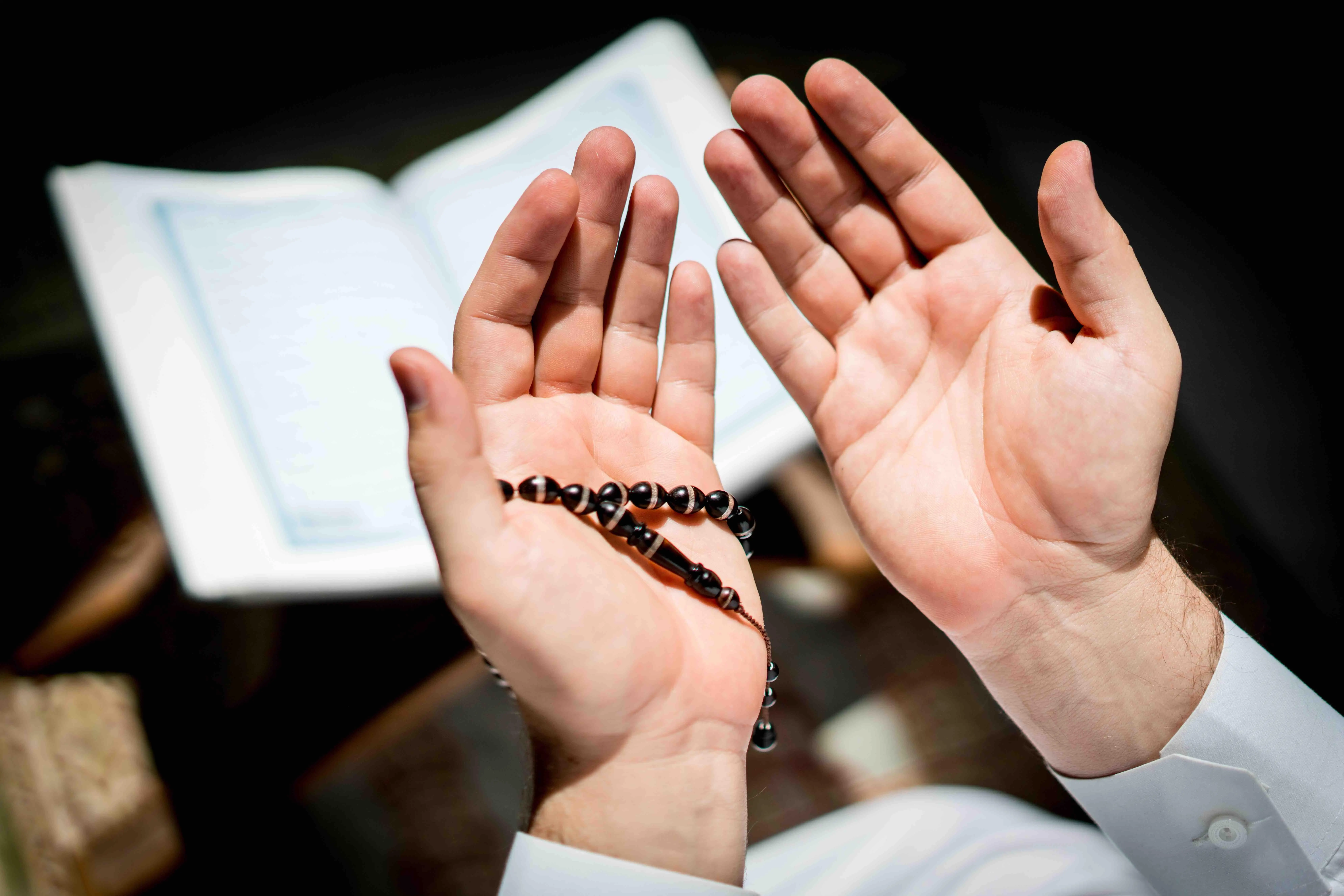 Dzikir Ramadhan: Memahami Makna Syahadat dan Doa Mohon Surga