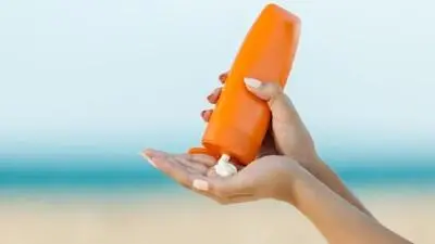 Apa Itu Sunscreen dan Seberapa Sering Kita Harus Melakukan Re-apply?