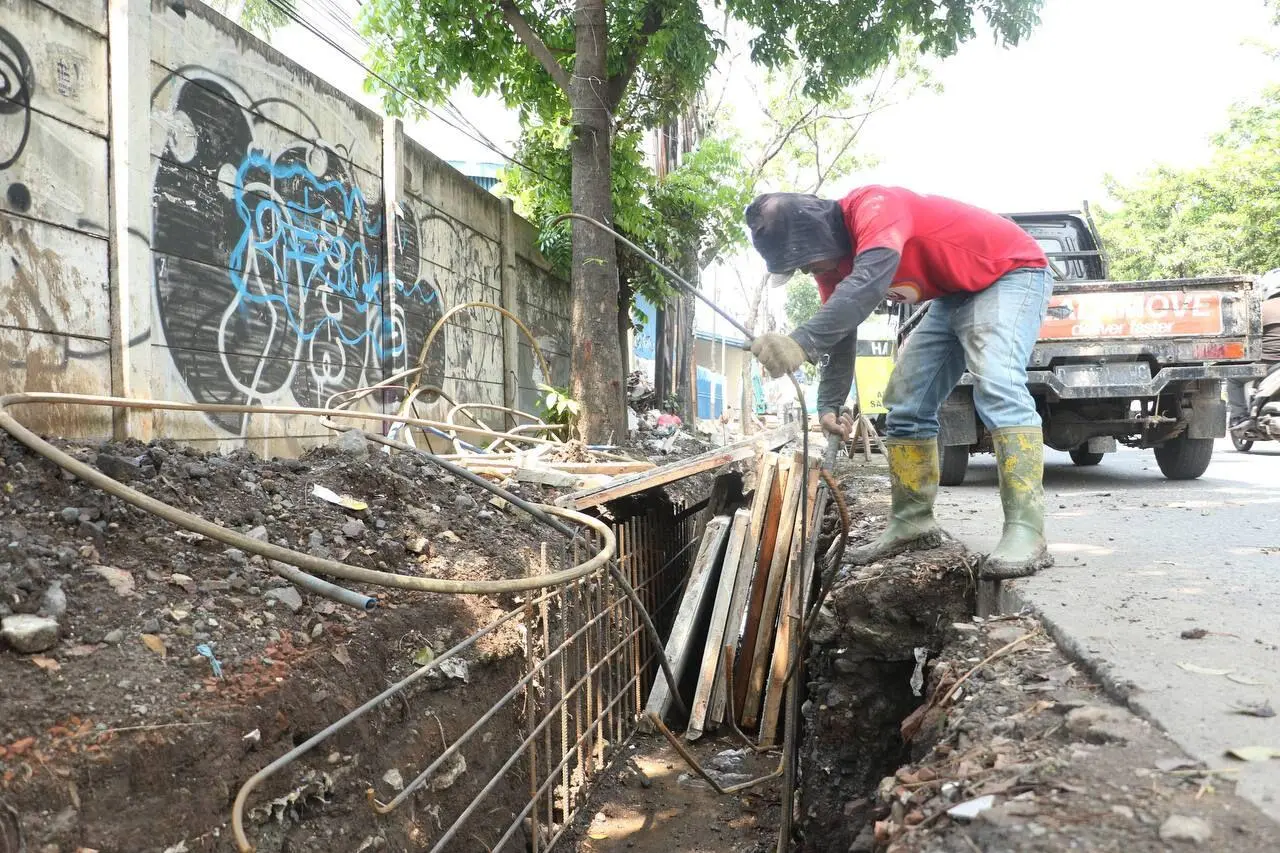 Musim Hujan Tiba, Pemkot Bandung Masifkan Normalisasi Drainase dan Sensor Banjir