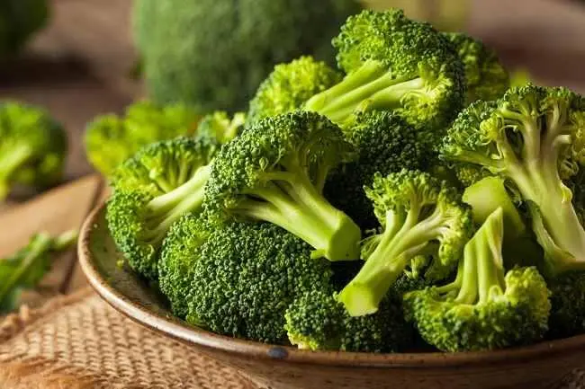 Daftar Sayuran Hijau yang Mengandung Protein Tinggi, Cocok untuk Vegetarian