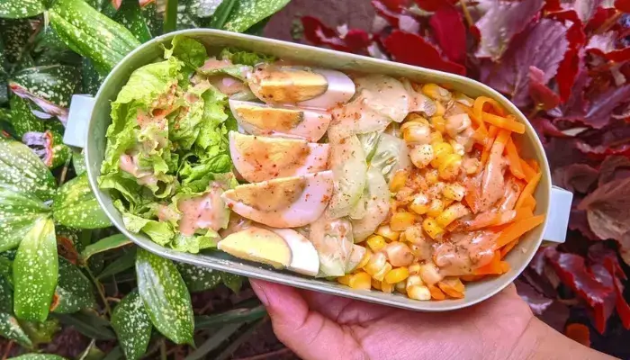 Resep Salad Sayur ala Resto Jepang, Rahasianya Ada di Dressing Wijen Sangrai