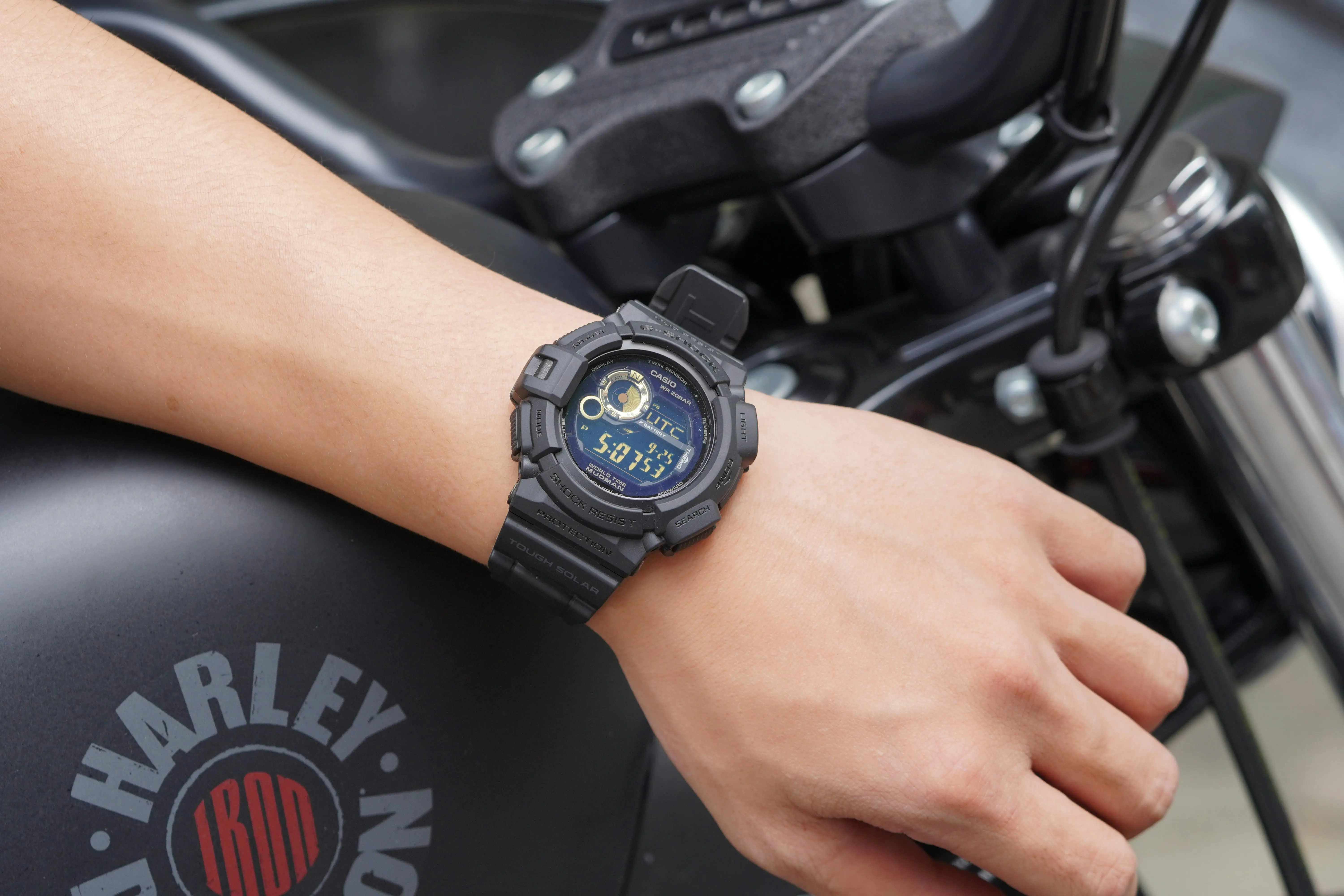 Revolusi Horologi: Mengupas Kecanggihan Teknologi di Balik Jam Tangan Modern