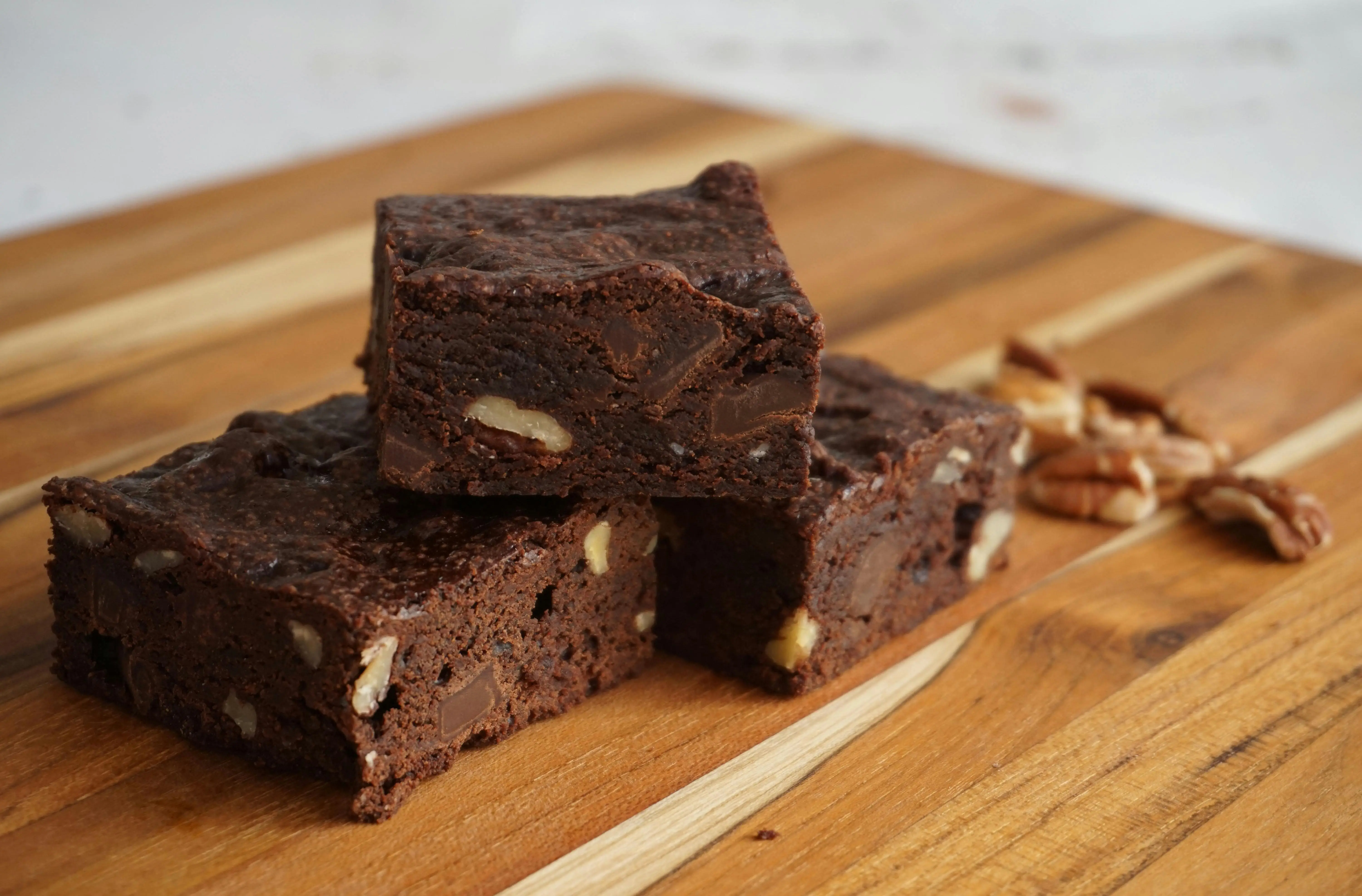Sejarah Brownies Cokelat: Kesalahan Tak Sengaja yang Menjadi Ikon