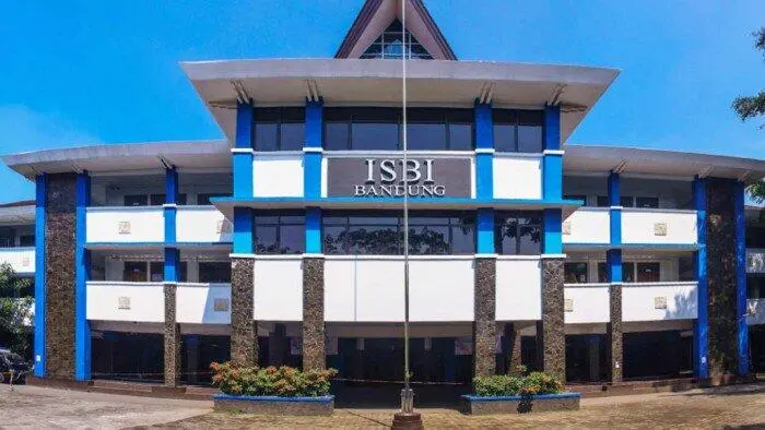 Intip Peluang Lolos SNBP 2026 di ISBI Bandung: Cek Prediksi Nilai Rata-Rata Rapor Tiap Jurusan!