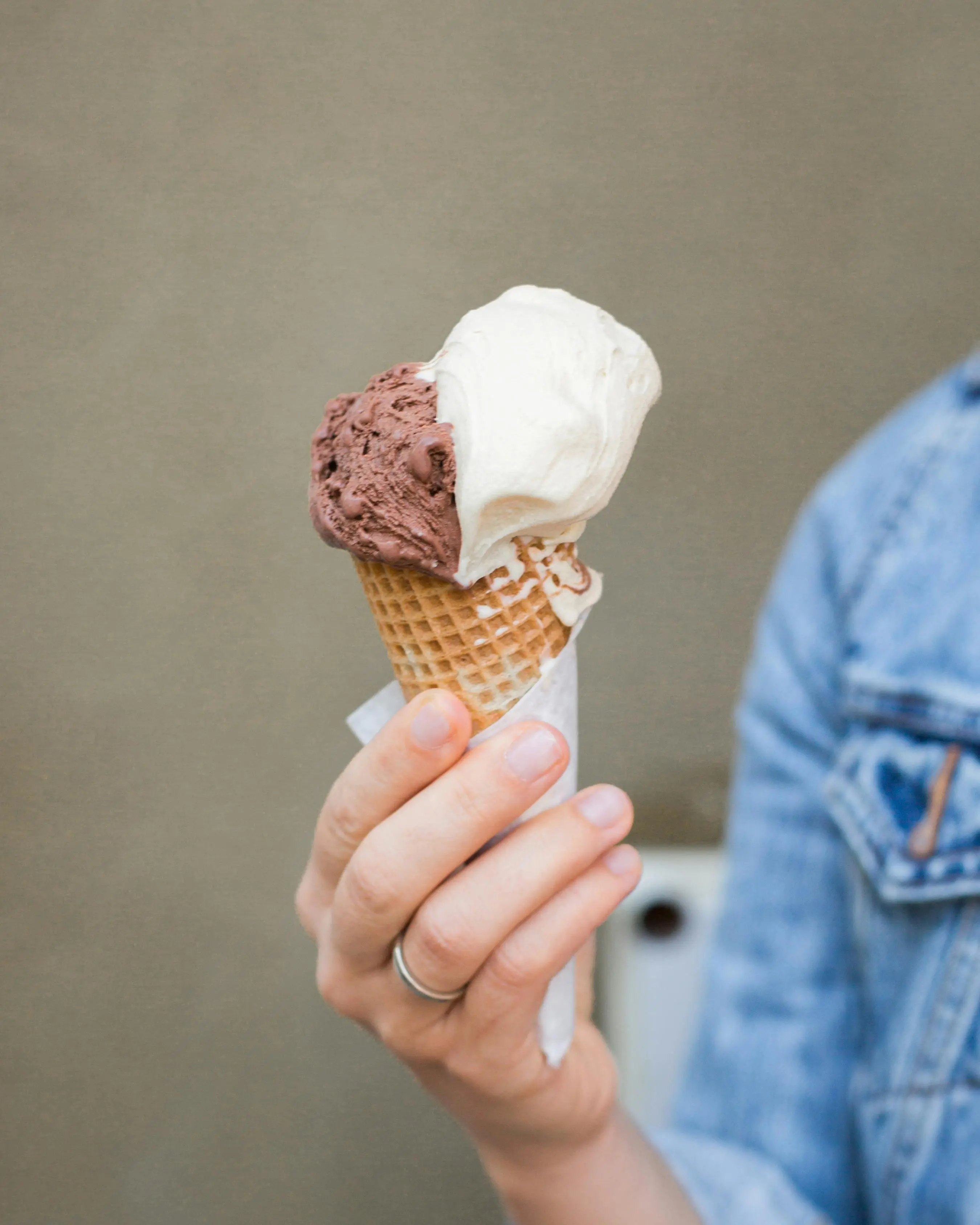 Mengungkap Rahasia Gizi Es Krim: Lebih dari Sekadar Manisan Dingin?