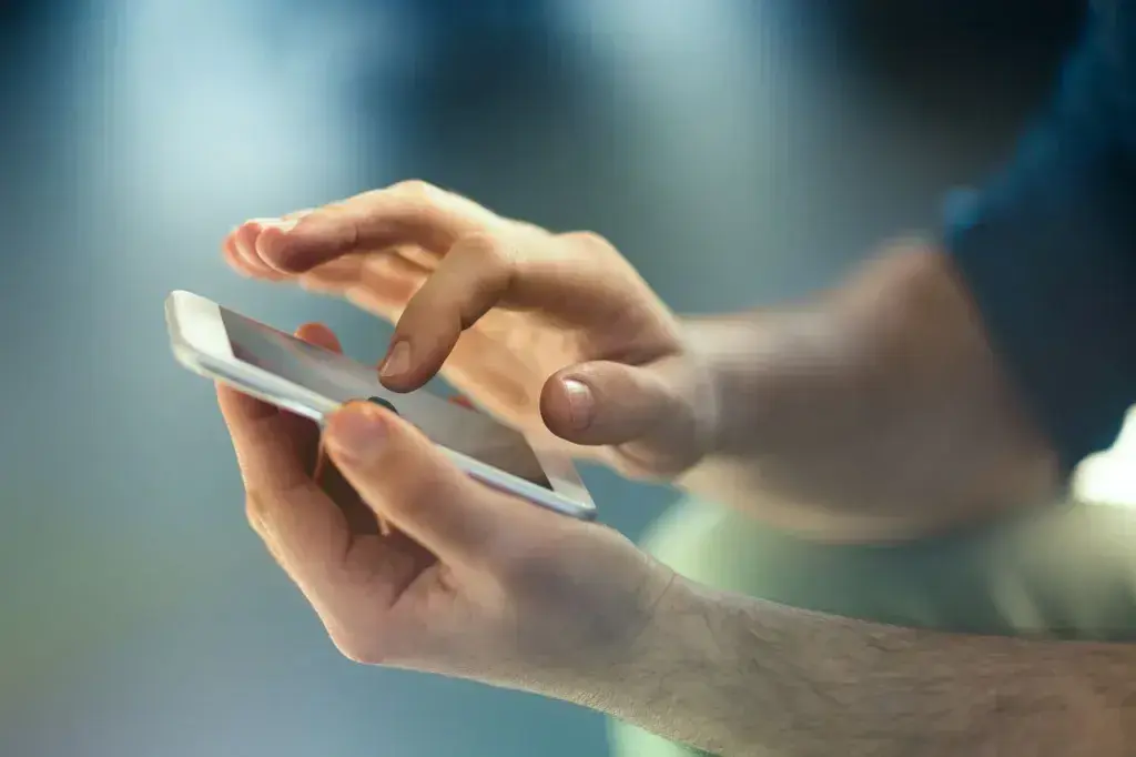 Cepat dan Instan! Begini Cara Transfer Pulsa Smartfren via Kode USSD 879#