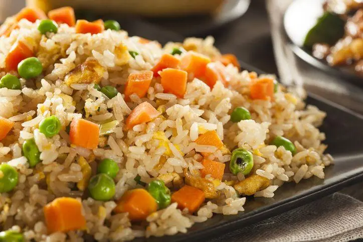 Praktis dan Sehat! Resep Nasi Goreng Sayur Spesial untuk Makan Malam Jumat