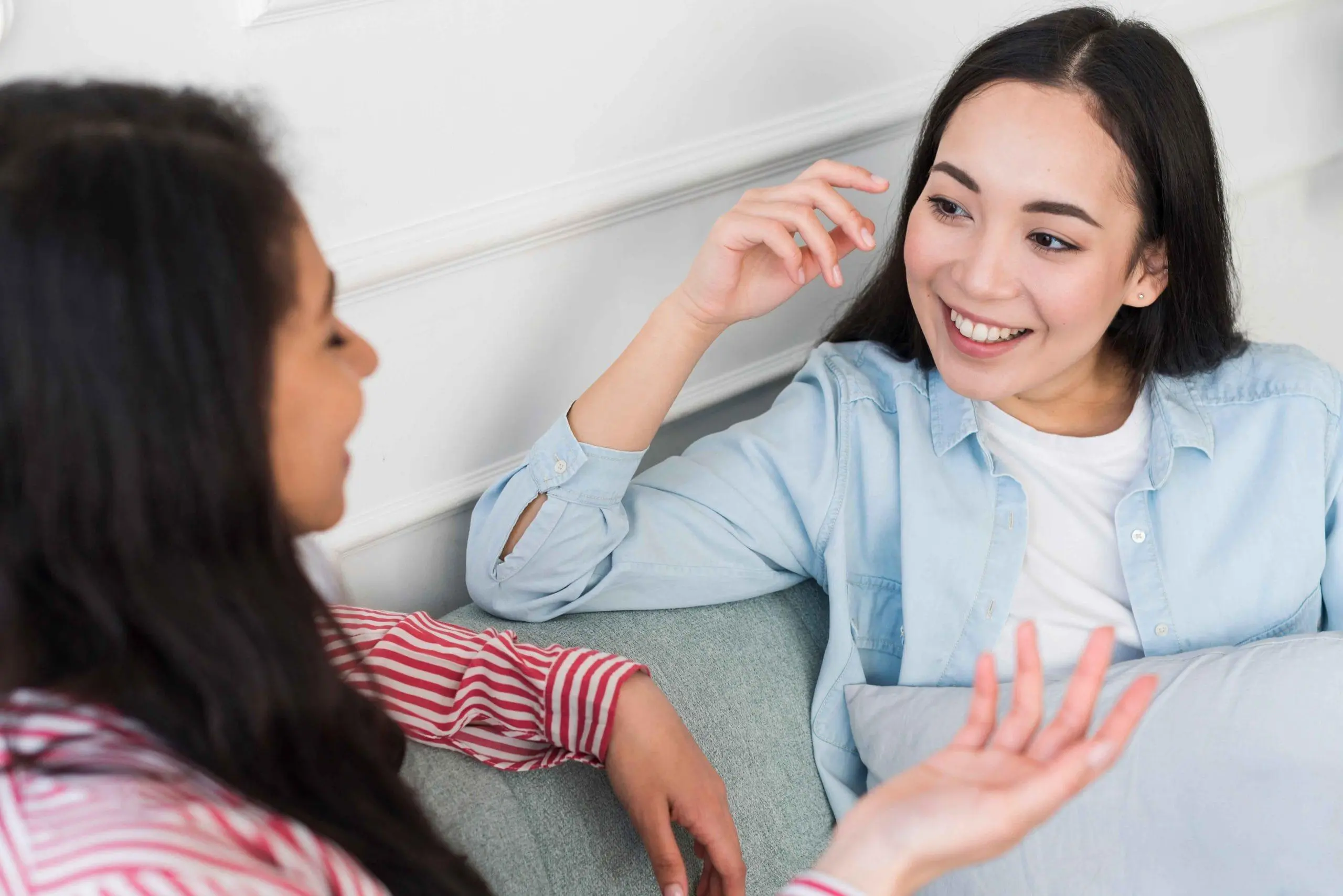 Jangan Cuma Bicara, Mulailah Mendengar! Tips Komunikasi Sehat Agar Hubungan Awet