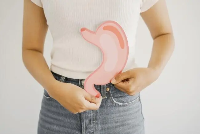 Awas Maag Kronis! Kenapa Melewatkan Makan Siang Sangat Berbahaya bagi Tubuh