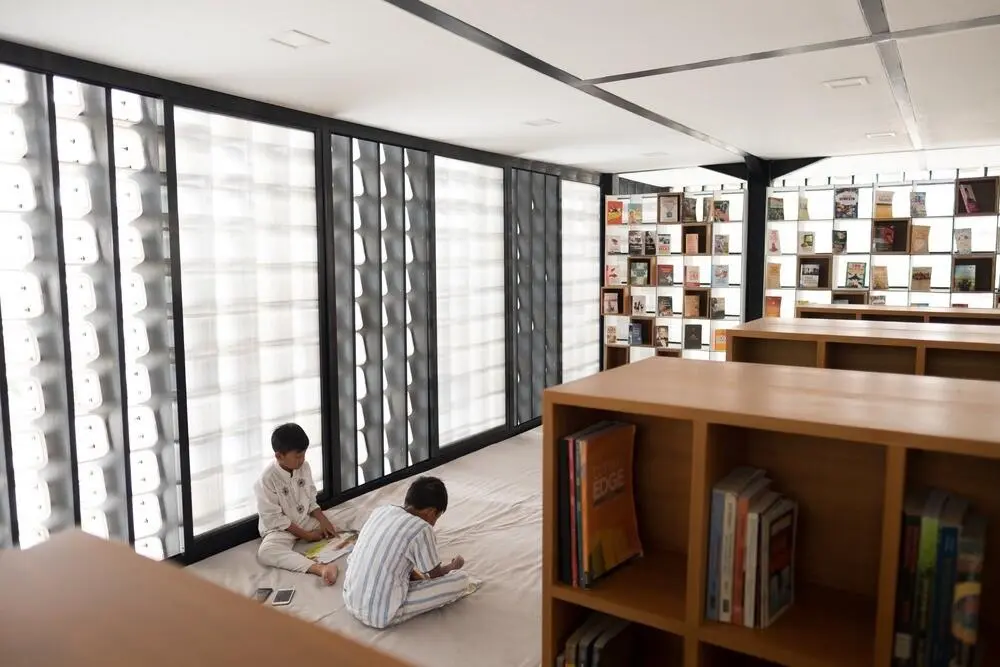 Bosan Nugas di Kafe? Coba Kunjungi 5 Perpustakaan Keren di Bandung Ini, Dijamin Fokus!