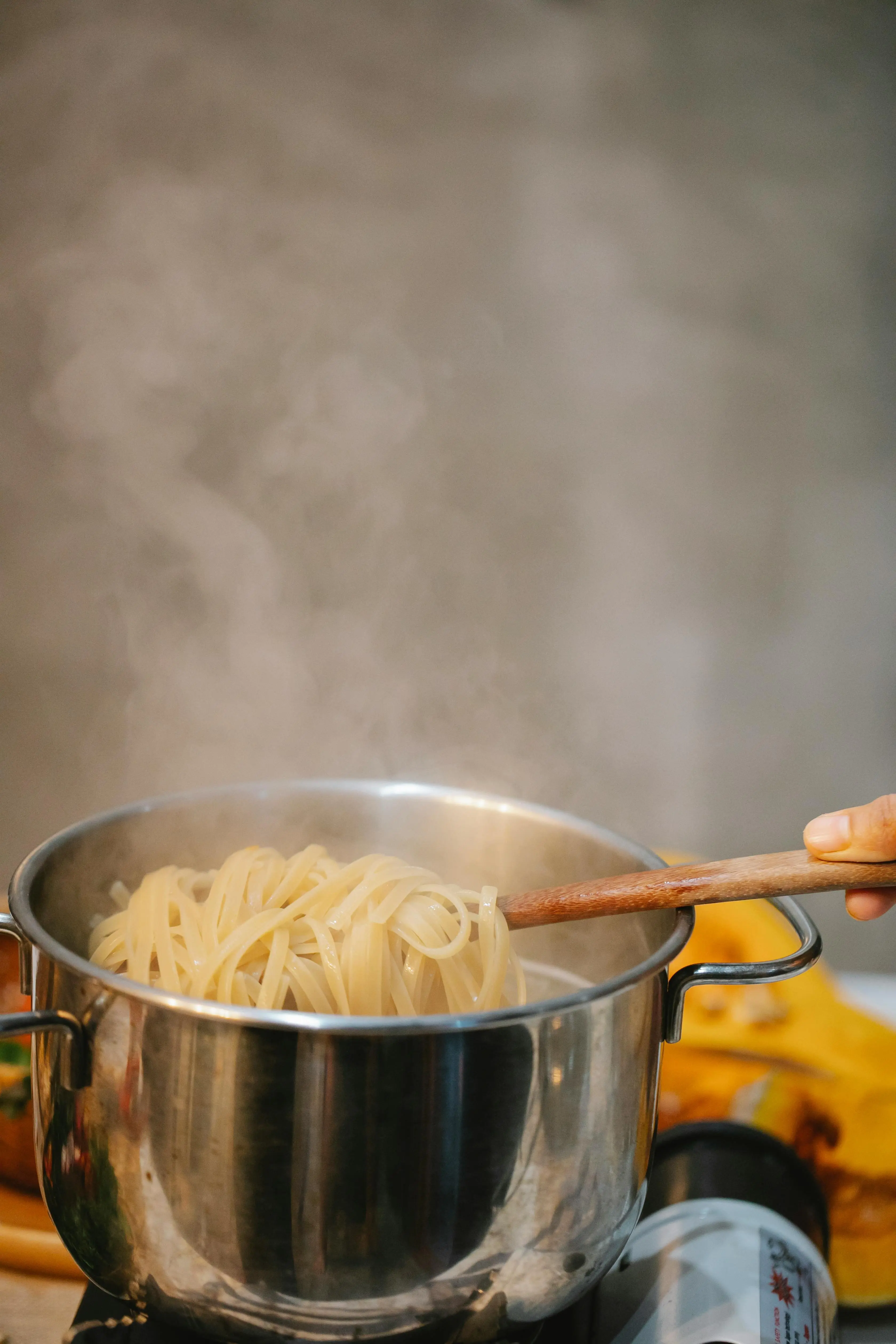 Bosan Pasta Biasa? Kenali Pasta Kacang yang Lebih Sehat dan Kaya Protein