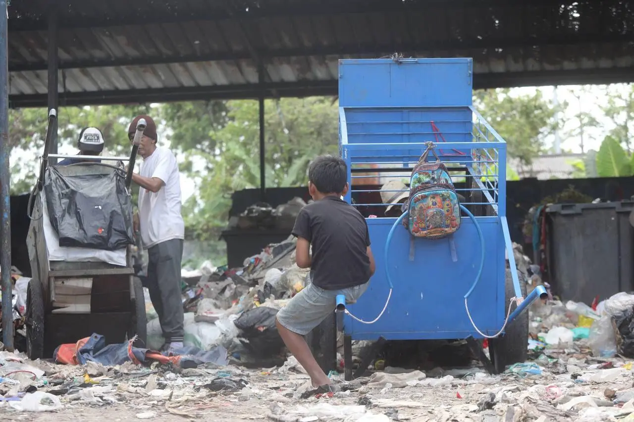 Perkuat Program Buruan Sae, Pemkot Bandung Dorong Kelurahan Mandiri Kelola Sampah