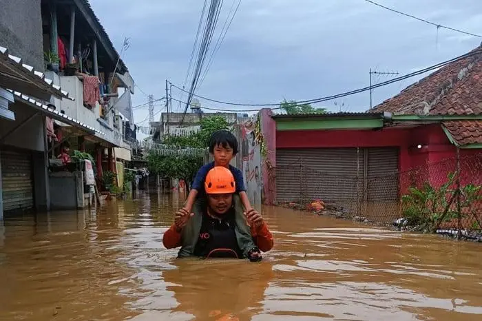 Banjir Berulang di Indonesia: Menggali Fakta Antara Fenomena Siklus Alam dan Dampak Nyata Deforestasi
