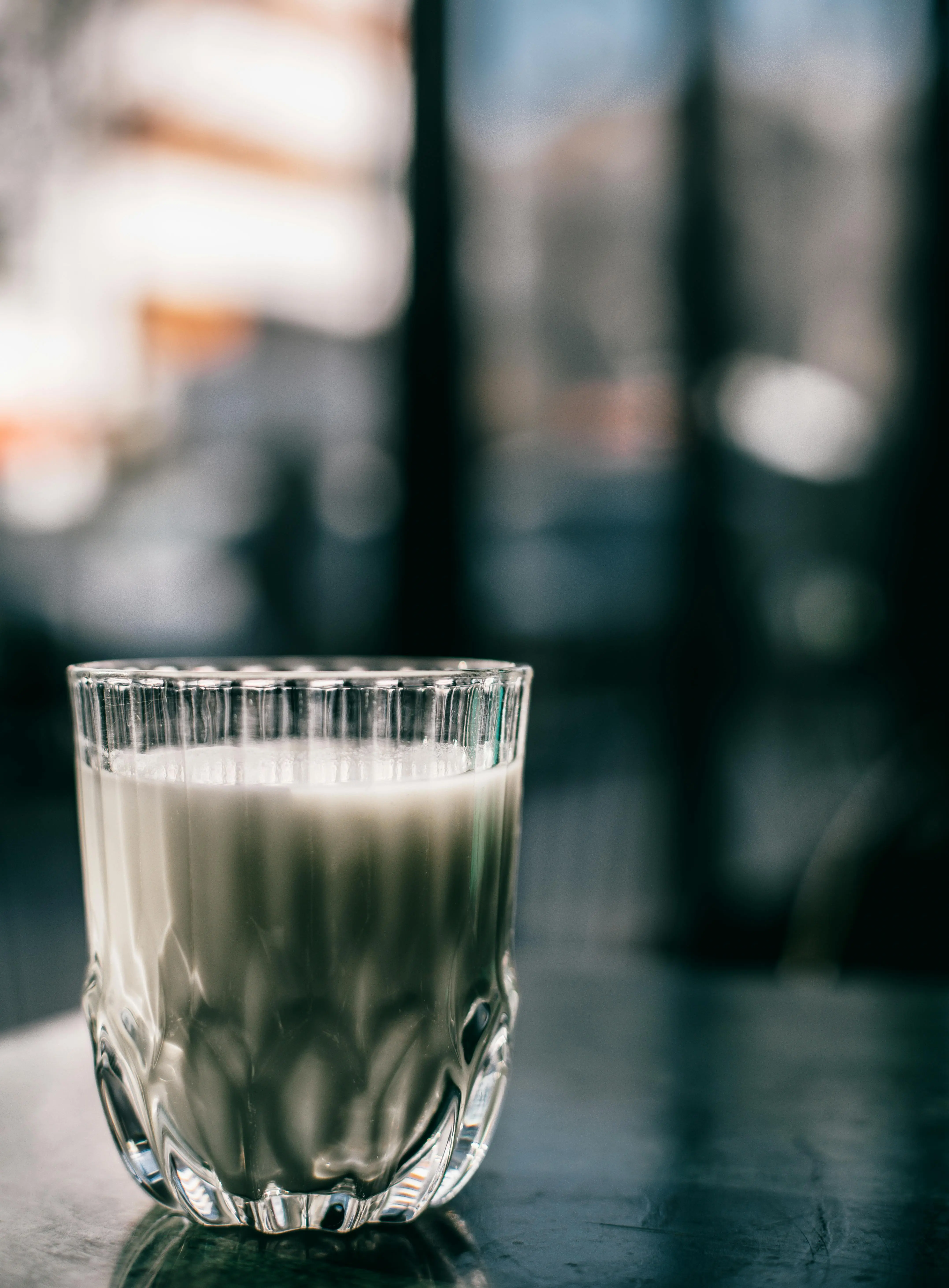 Revolusi Putih: Bagaimana Teknologi Mengubah Gelas Susu Anda Menjadi Superfood?