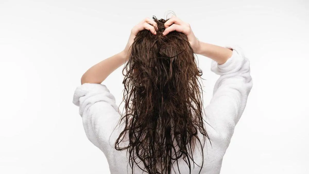 Pusing Setelah Keluar Rumah dengan Rambut Basah? Ternyata Ini Penjelasan Medisnya