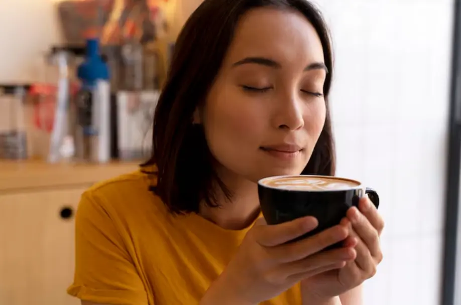 Pecinta Kopi Wajib Tahu! Ini Dampak Minum Kopi Sebelum Sarapan bagi Kesehatan