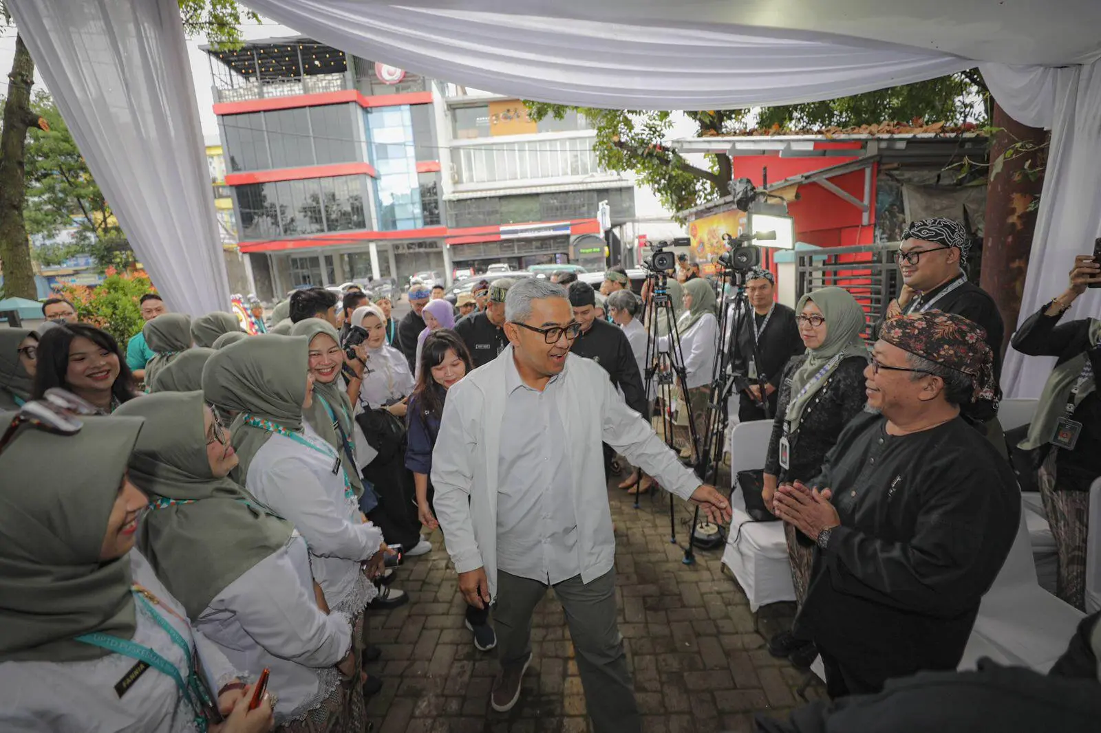 Layanan Puskesmas 24 Jam Bandung Utama Resmi Meluncur: Inovasi Kesehatan dan Adminduk Terintegrasi