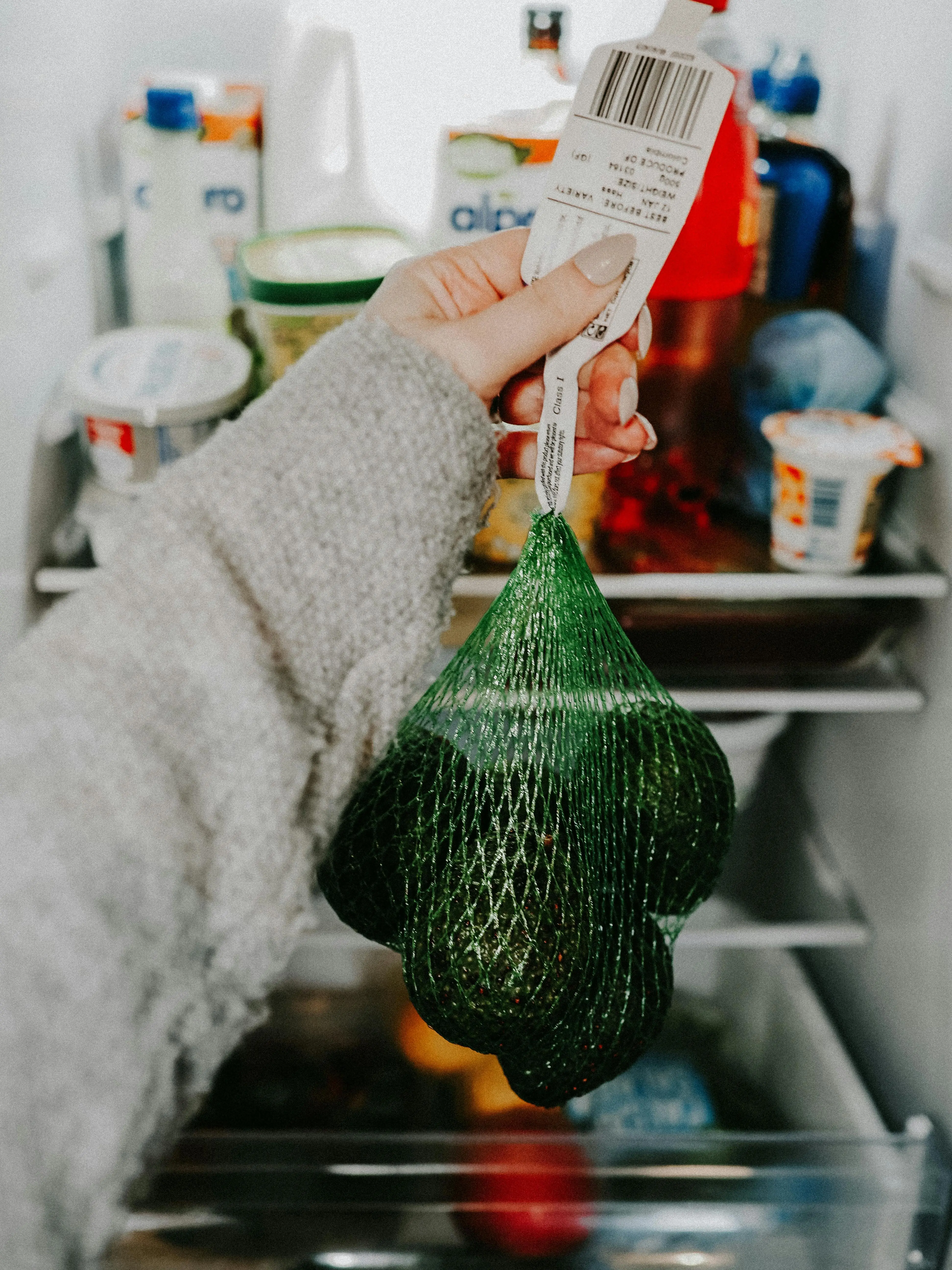 Cara Baca Label Nutrisi Khusus Pejuang Jerawat: Tips Simpel Agar Wajah Nggak Gampang Breakout