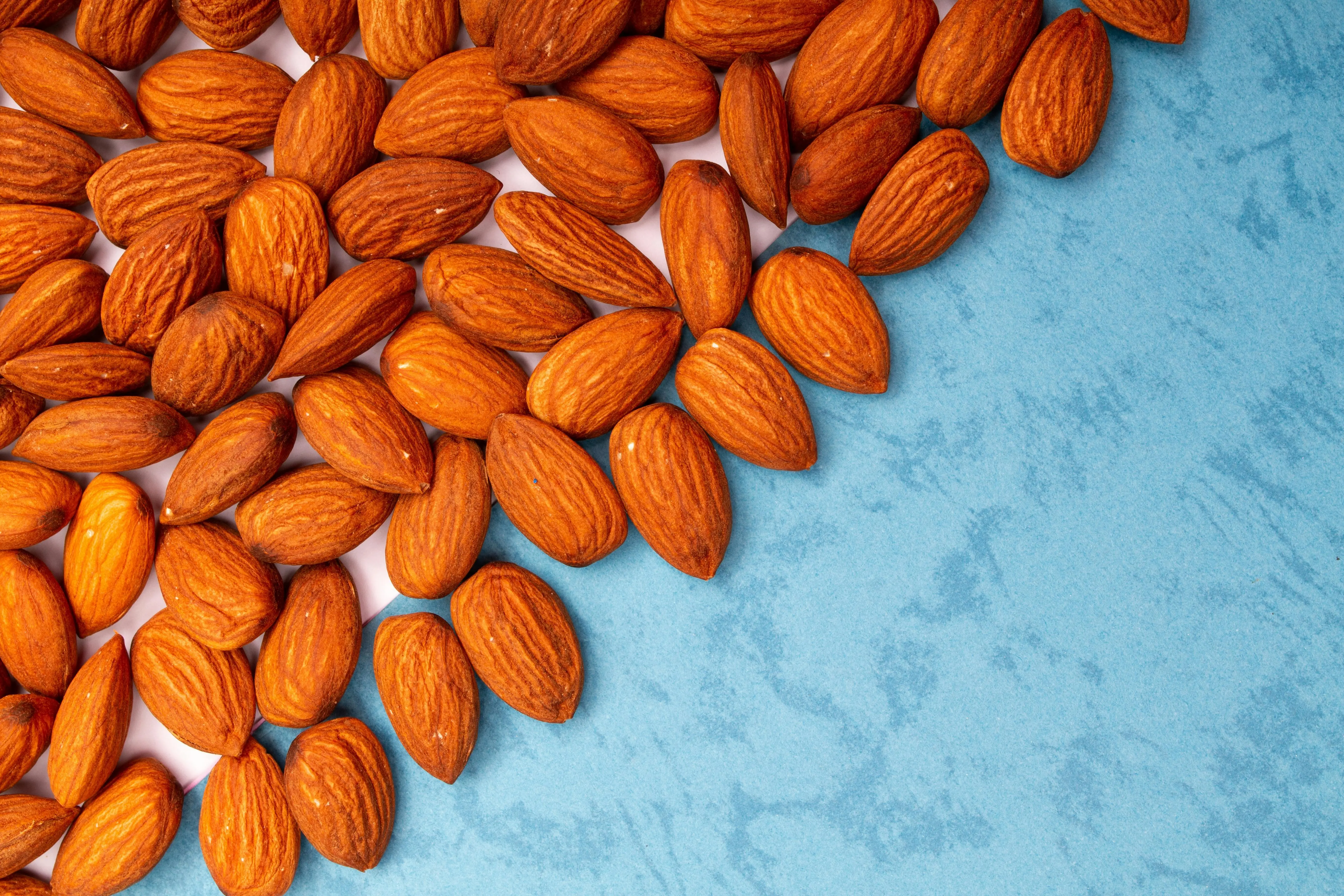 Apakah Almond Aman untuk Diet Keto? Mengenal Nutrisi dan Batasan Konsumsinya