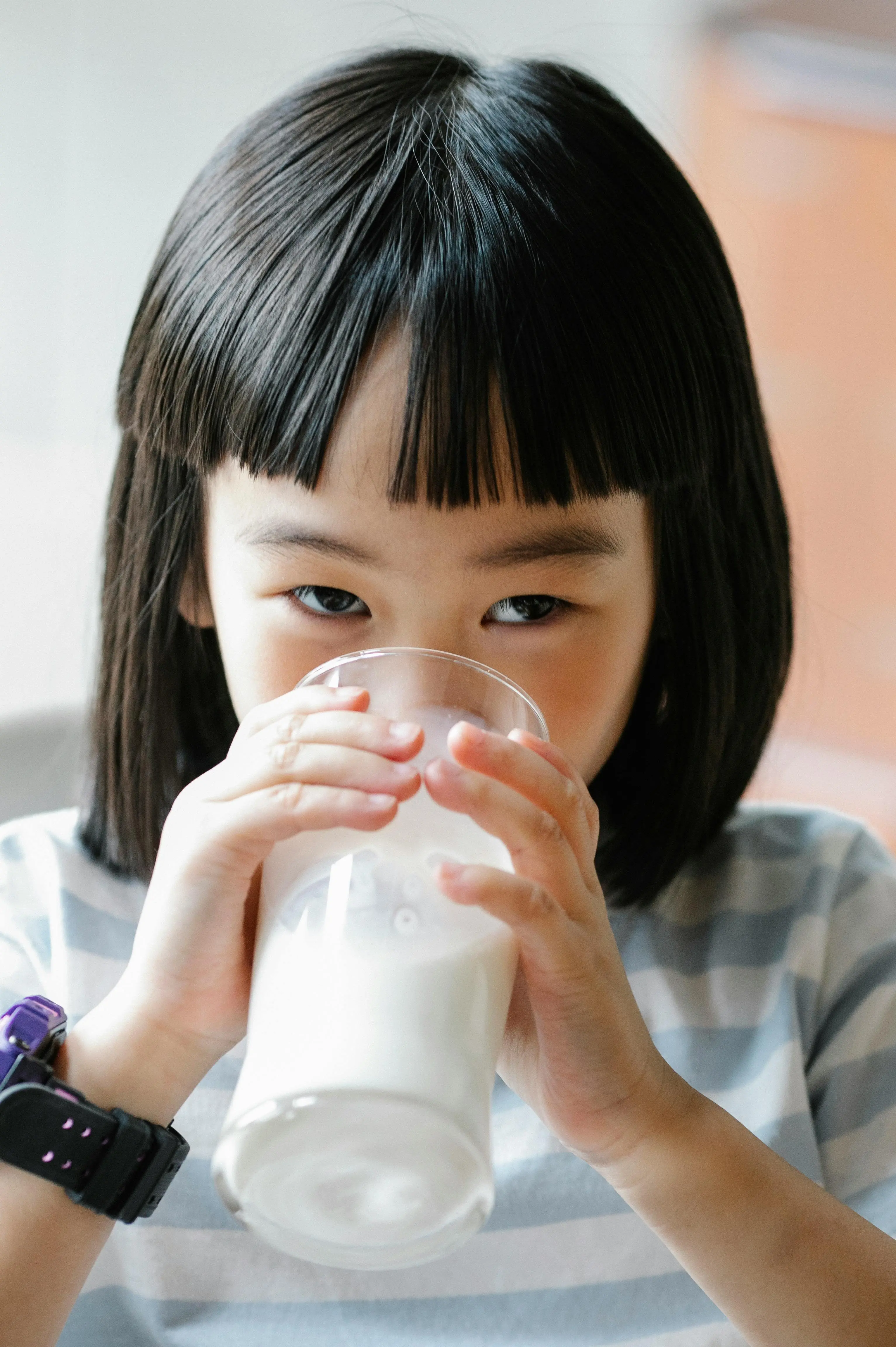 Benarkah Susu Sapi Bisa Bikin Kolesterol Melonjak? Simak Penjelasan Medis Ini