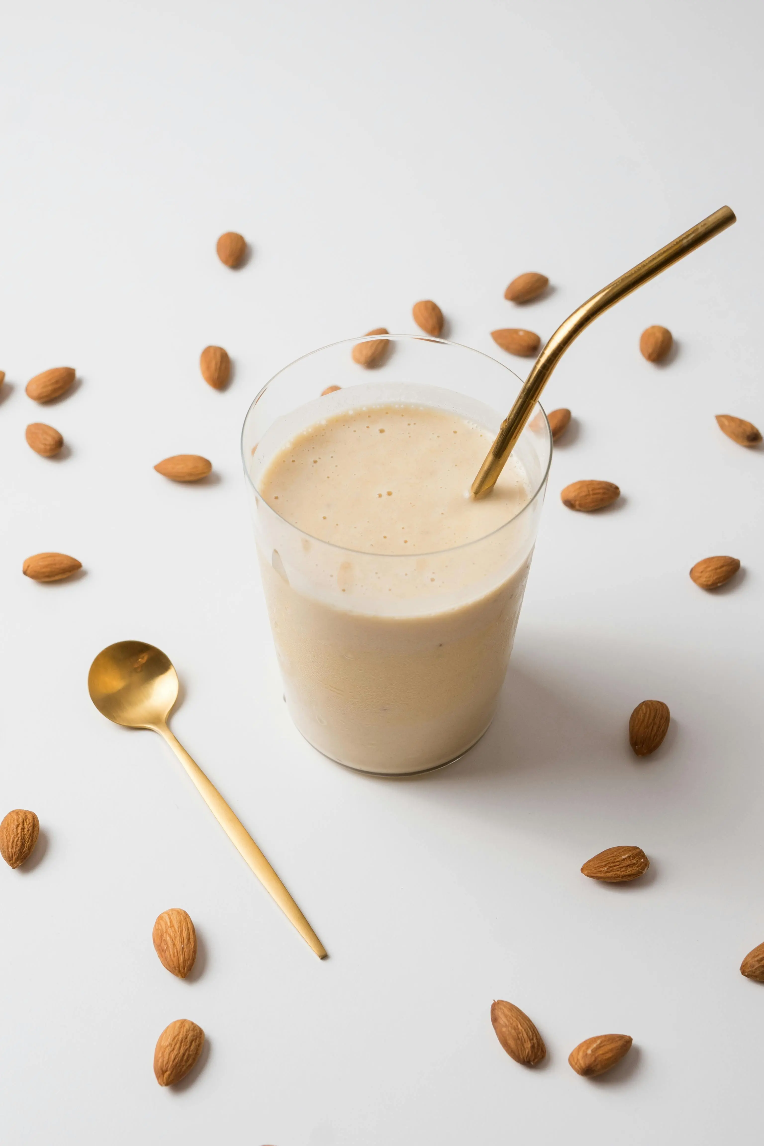 5 Manfaat Susu Almond untuk Kesehatan yang Jarang Diketahui, Benarkah Lebih Sehat?