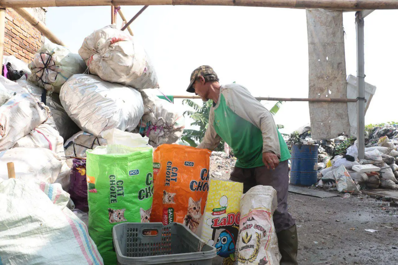 Cegah Lautan Sampah di Bandung, Pemkot Tambah 6.000 Petugas Kebersihan Tahun 2026