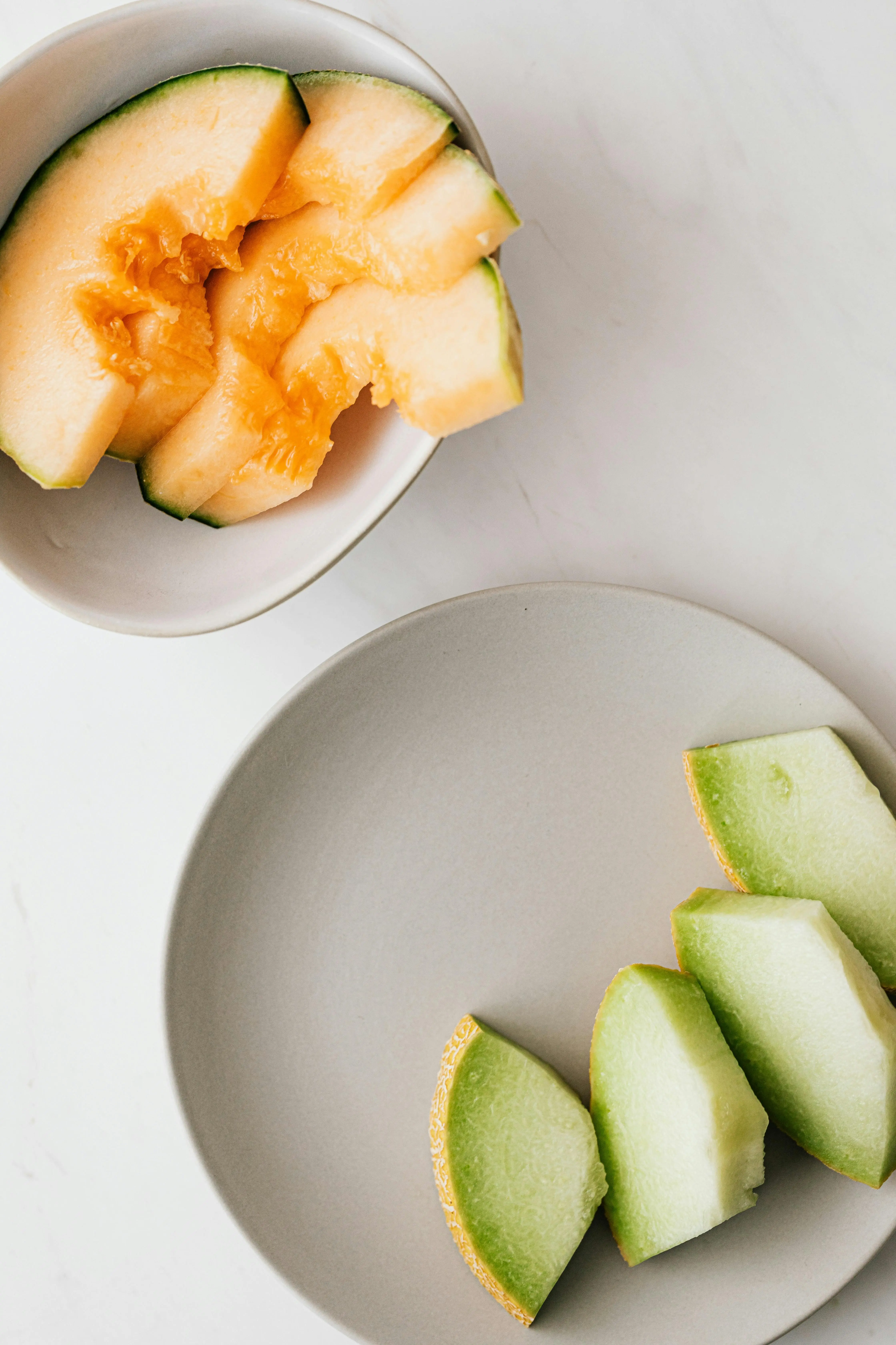 Bukan Cuma Segar, Ini Alasan Ilmiah Mengapa Melon Jadi Penyelamat Hidrasi Tubuh Anda