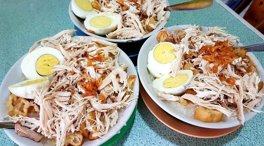 Bikin Semangat Pagi, Ini 5 Rekomendasi Sarapan Khas Jawa Barat yang Wajib Kamu Cicipi Sebelum Beraktivitas