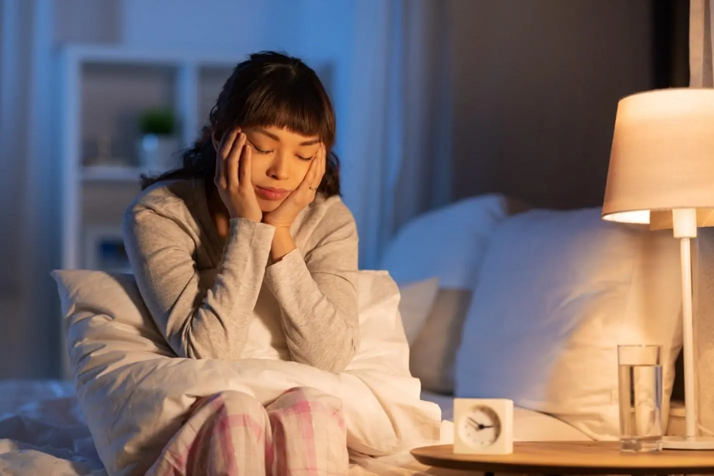 Tubuh Lemas Karena Begadang? Ini Tips Kembalikan Pola Tidur Normal dalam 24 Jam