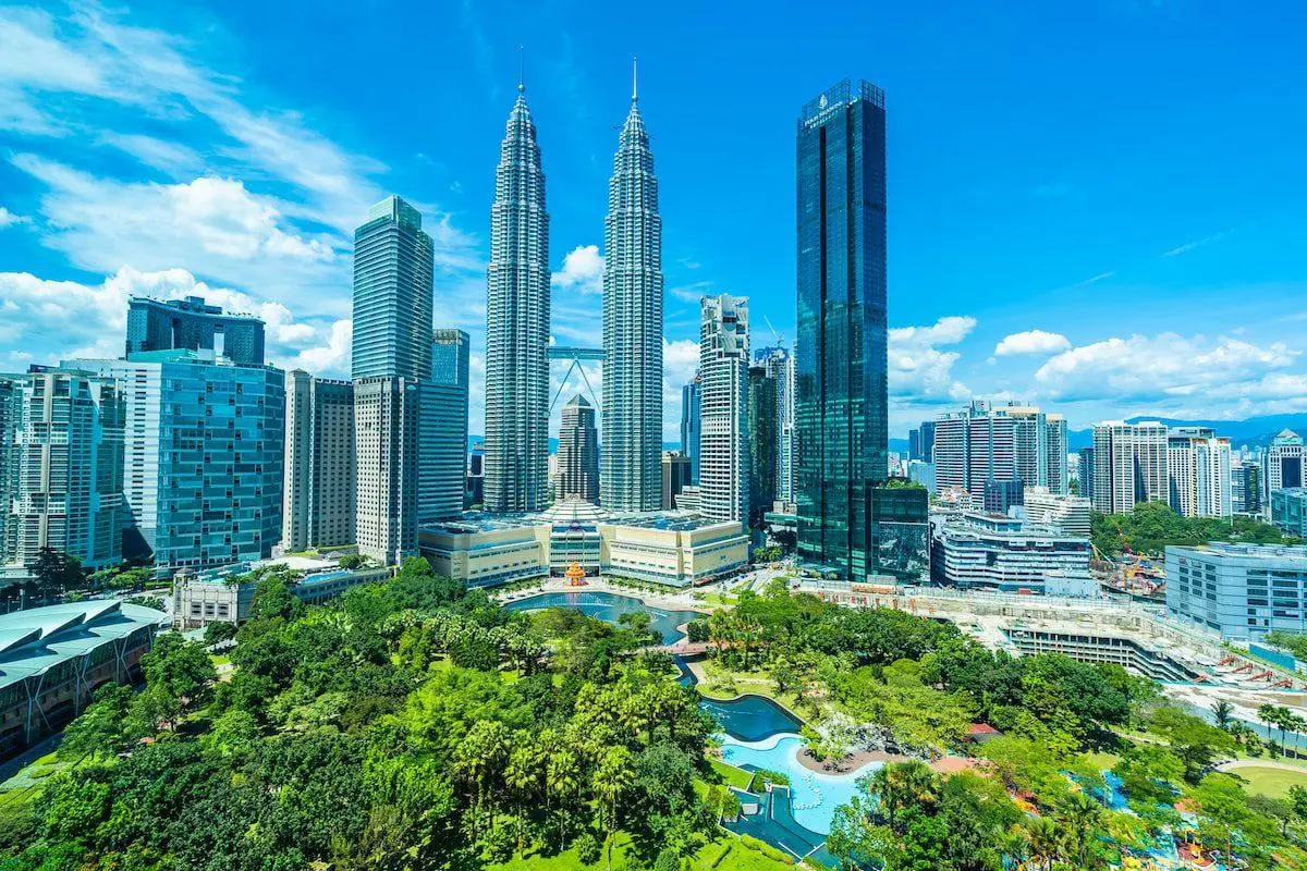 Cek Daftar Negara Asia Tenggara dengan Biaya Hidup Termurah Tanpa Perlu Urus Visa
