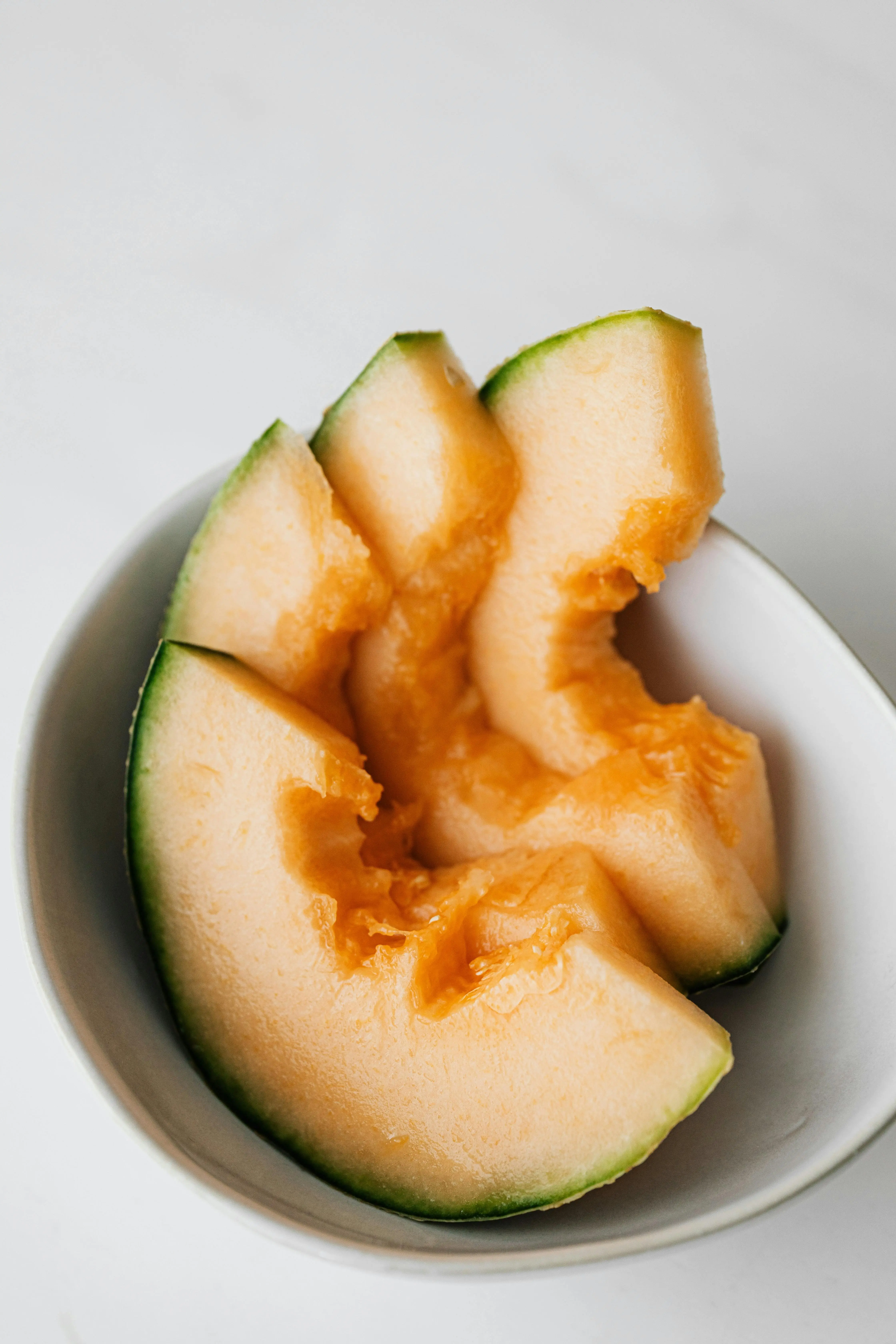 Rahasia di Balik Manisnya Melon: Kenapa Buah Ini Begitu Menyegarkan Saat Cuaca Terik?