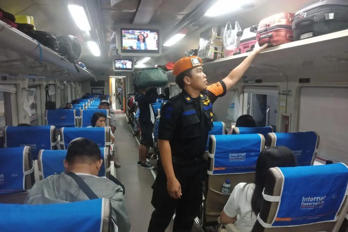 Barang Tertinggal di Kereta? Jangan Panik, Ini Panduan Klaim di Layanan Lost and Found KAI