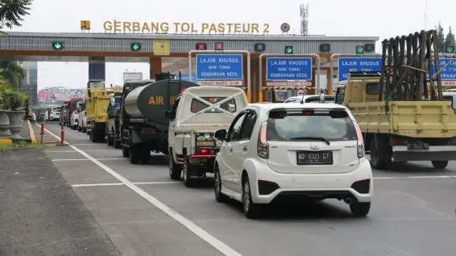 Persiapan Mudik Nataru, Ini Cara Cek Tarif Tol Jakarta-Bandung 2025 Agar Perjalanan Lancar Tanpa Kendala Saldo