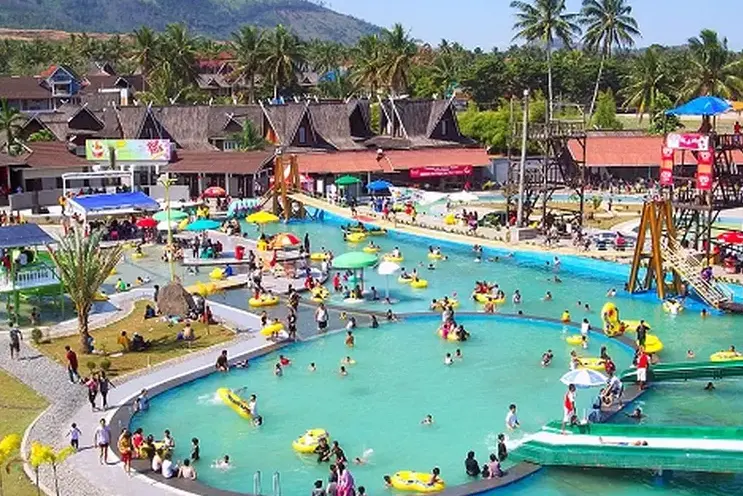 Bosan dengan Keramaian Kota? Rekomendasi Pemandian Air Panas'Hidden Gem di Garut