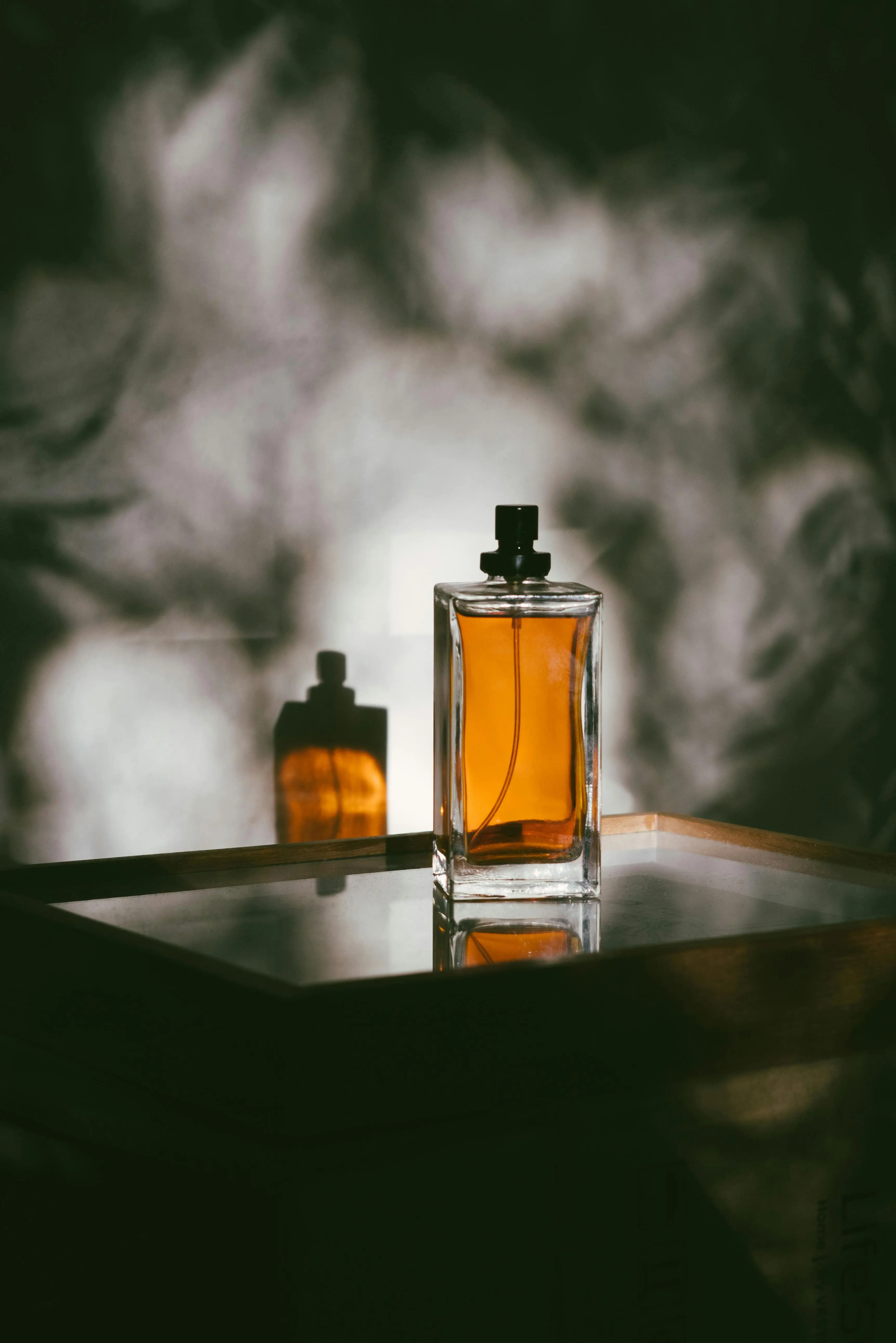 Rahasia Wangi Karismatik: Panduan Lengkap Memilih Parfum Pria Sesuai Karakter